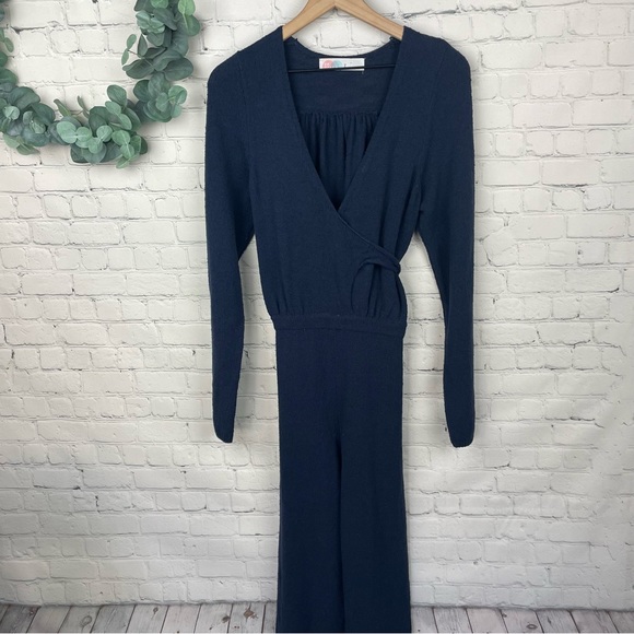 FP BEACH Black Sapphire Navy Lindsay Sweater Knit Jumpsuit OB1369026 size medium - Picture 2 of 11